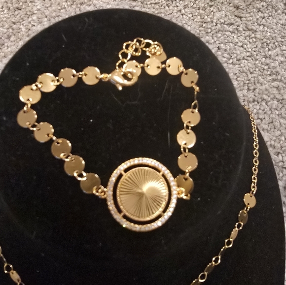 21kgp Dubai Jewelry -Elegant Gold Necklace and Bracelet Set - Picture 3 of 9